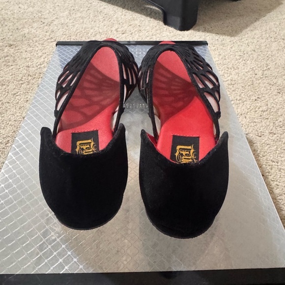 Kat Von D Vegan Leather Adele Flats - Picture 2 of 6